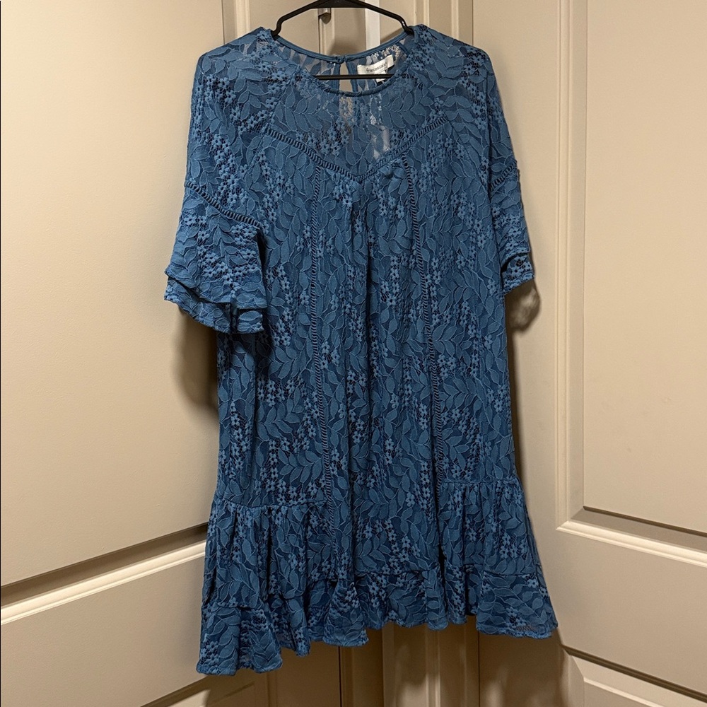 Francesca's Collections Teal Lace Dress